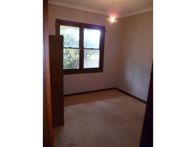 3 Ilumba Road, Nollamara WA 6061