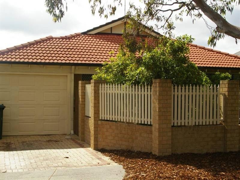 1/16 Maltarra Place, Nollamara WA 6061