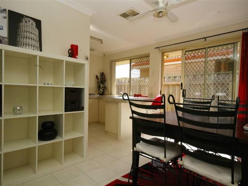 1/16 Maltarra Place, Nollamara WA 6061