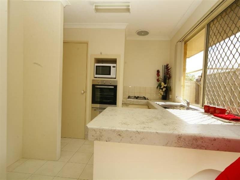 1/16 Maltarra Place, Nollamara WA 6061