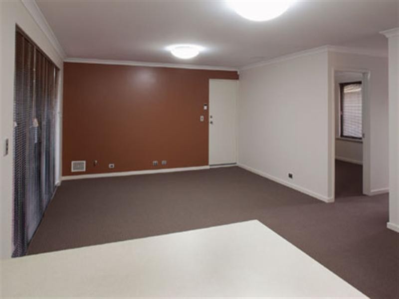 17b Heathcroft Road, Balga WA 6061