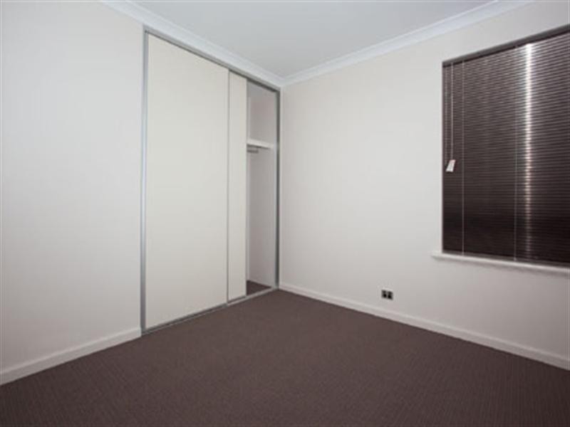 17c Heathcroft Road, Balga WA 6061