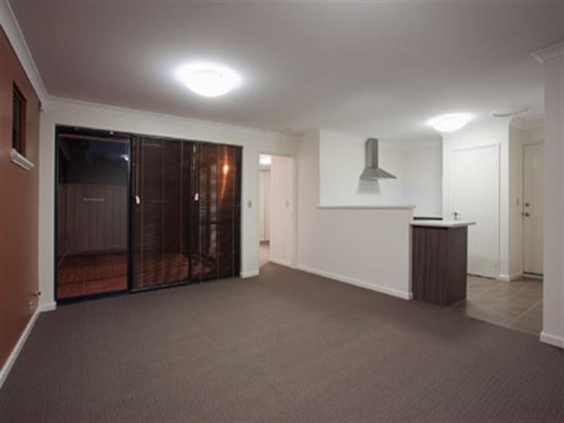 17c Heathcroft Road, Balga WA 6061