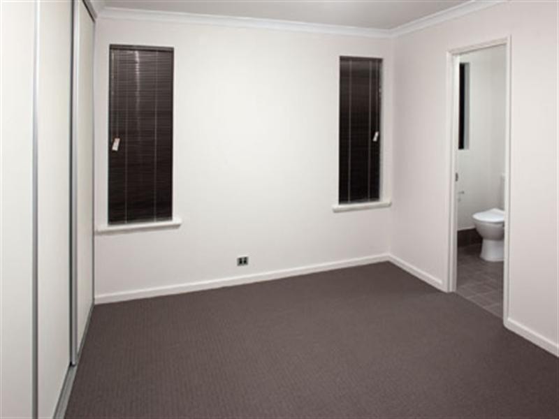 17c Heathcroft Road, Balga WA 6061