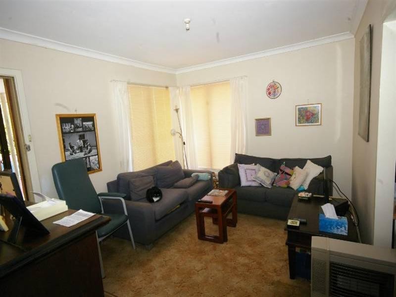 68 Hainsworth Avenue, Girrawheen WA 6064