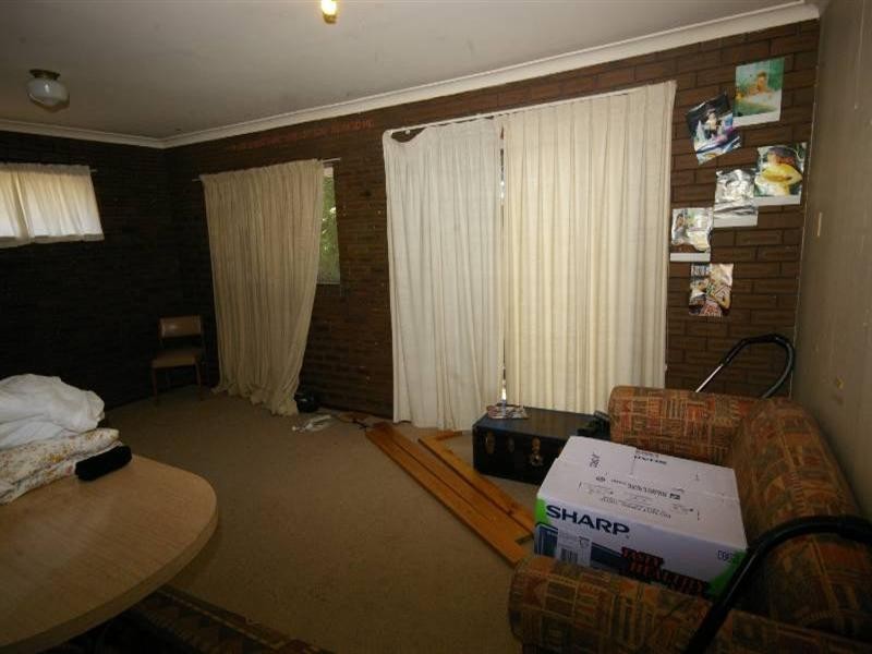 68 Hainsworth Avenue, Girrawheen WA 6064