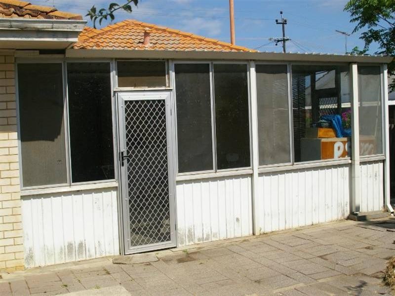 68 Hainsworth Avenue, Girrawheen WA 6064