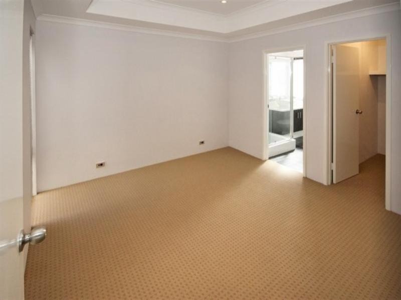 6a Dounley Street, Balga WA 6061