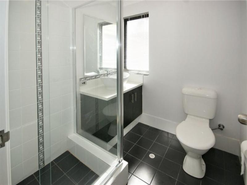 6a Dounley Street, Balga WA 6061