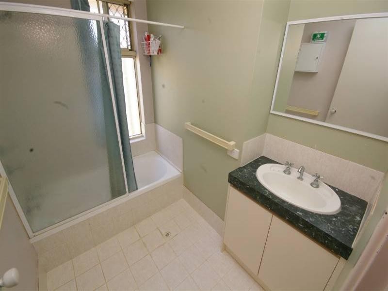 14 Edale Way, Westminster WA 6061