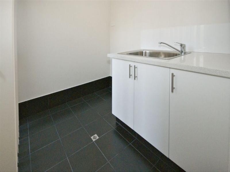 20b Dounley Way, Balga WA 6061