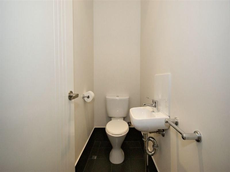 20b Dounley Way, Balga WA 6061