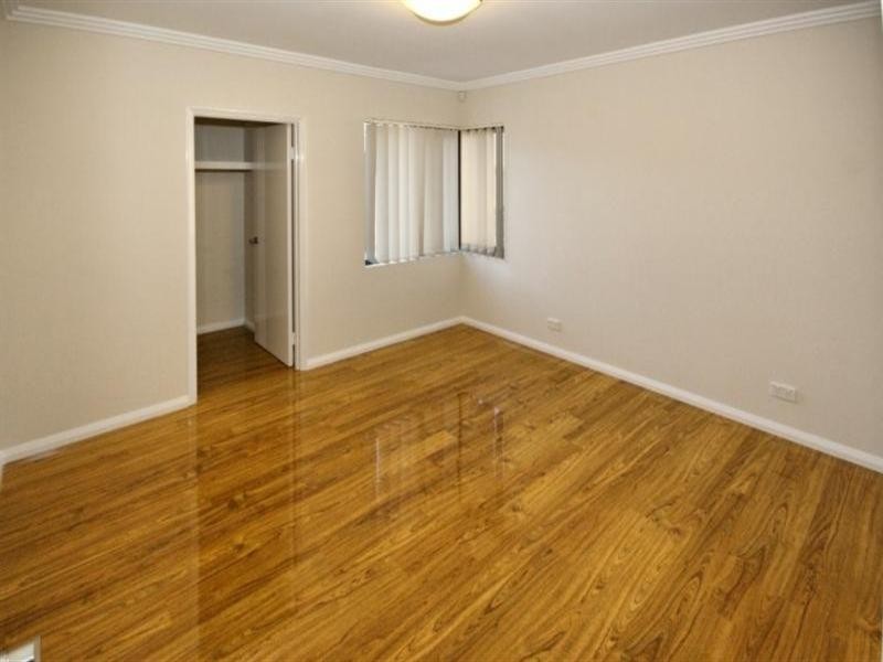 20c Dounley Street, Balga WA 6061