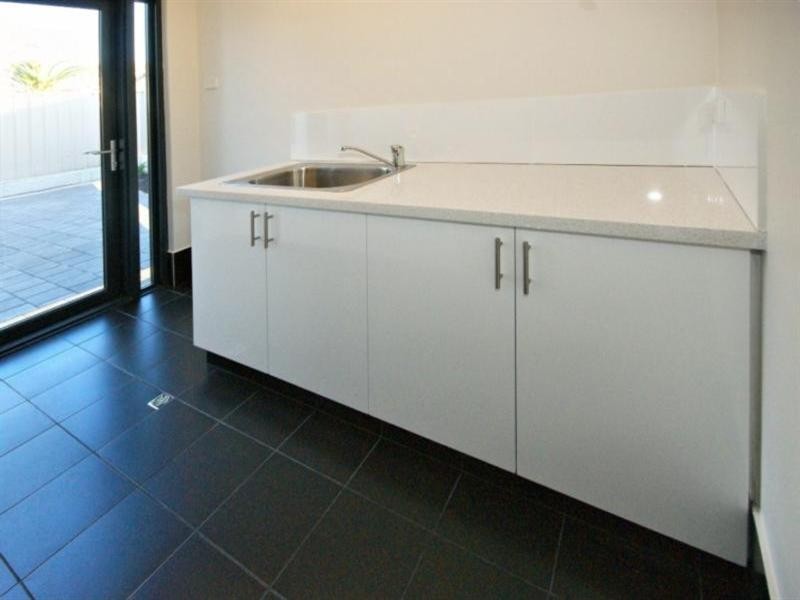 20c Dounley Street, Balga WA 6061