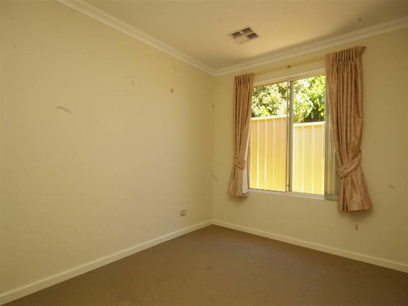 3 Cedar Place, Bayswater WA 6053