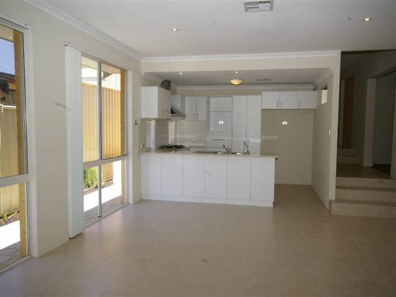 3 Cedar Place, Bayswater WA 6053