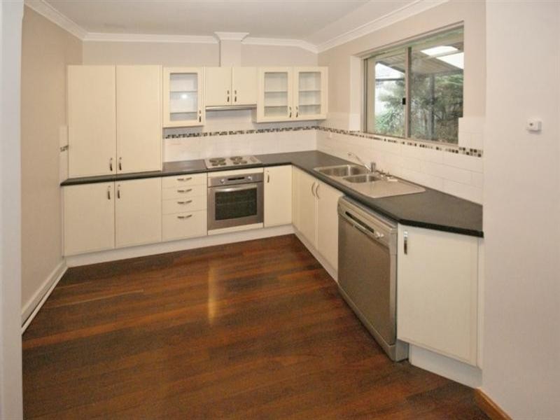 5 Princess Way, Balga WA 6061