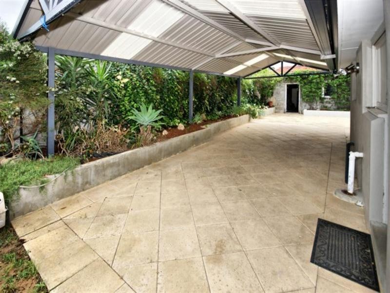 5 Princess Way, Balga WA 6061