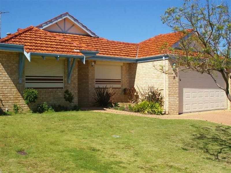 16 Truscott Elbow, Alexander Heights WA 6064