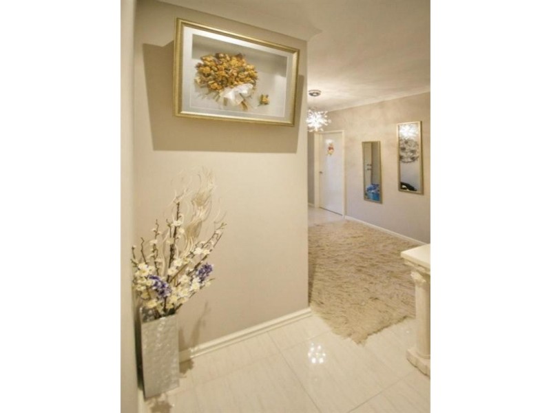 12 Hursthill Street, Madeley WA 6065