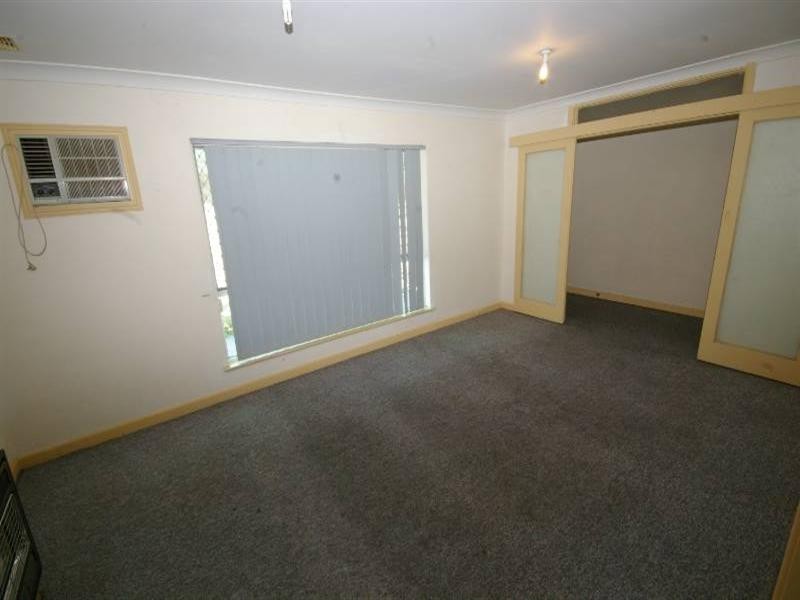 21 Garnett Place, Balga WA 6061