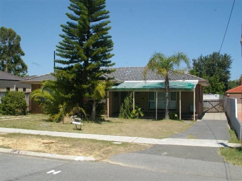 21 Garnett Place, Balga WA 6061