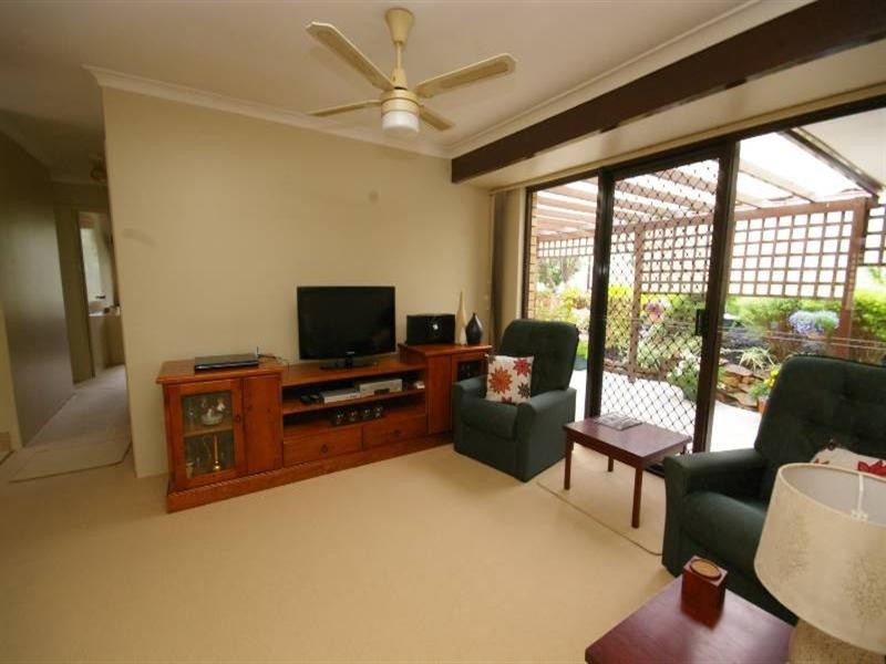 35 Dampier Loop, Mirrabooka WA 6061