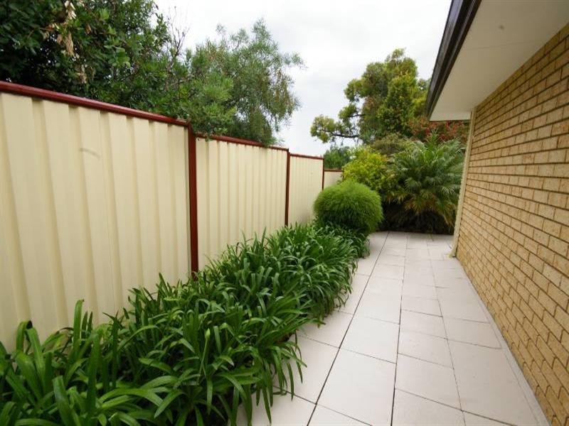 35 Dampier Loop, Mirrabooka WA 6061