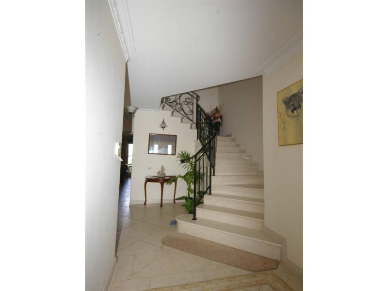 4 Brian Avenue, Yokine WA 6060