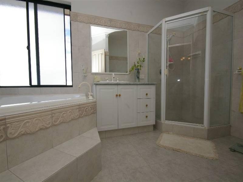 4 Brian Avenue, Yokine WA 6060