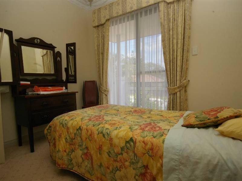 4 Brian Avenue, Yokine WA 6060