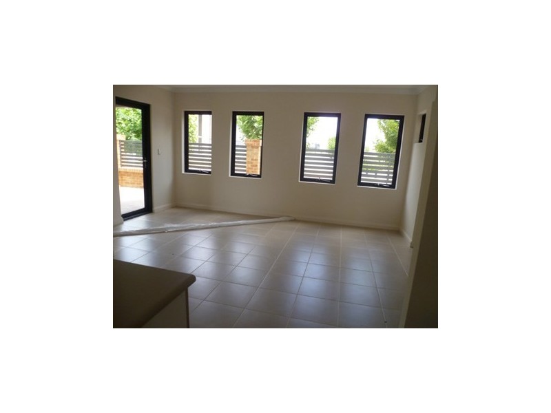 3/35 Harman Place, Aveley WA 6069