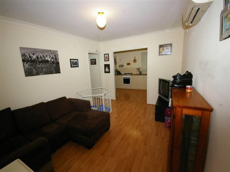 26d Buntine Way, Girrawheen WA 6064