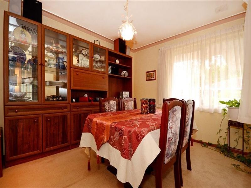 35 Tullamore Avenue, Thornlie WA 6108