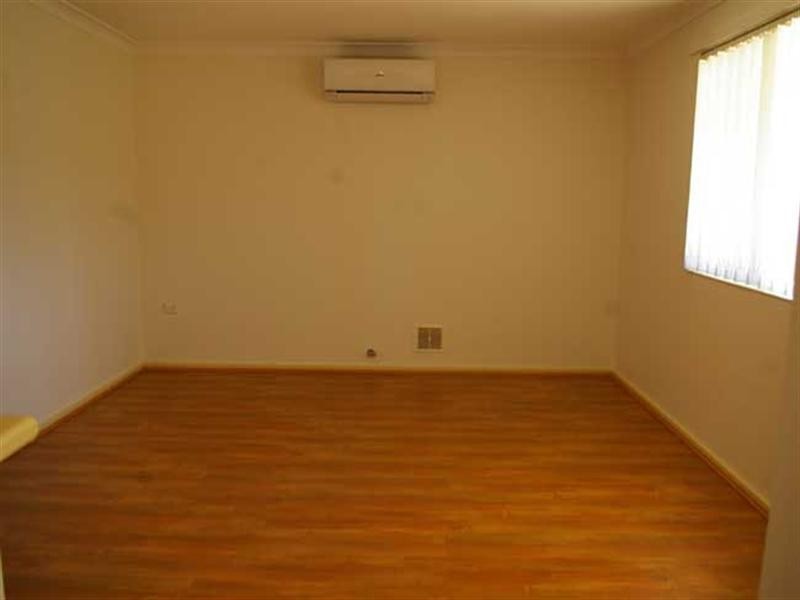 29 Hayden Way, Langford WA 6147