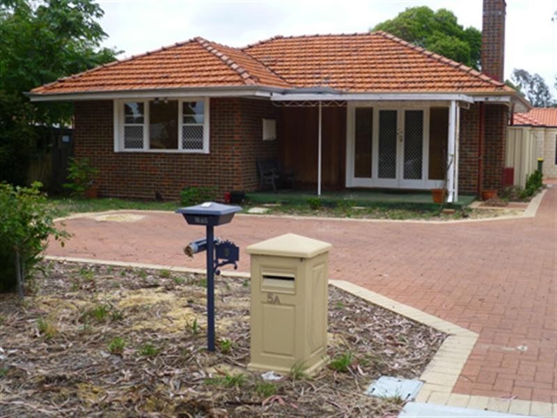 5 Chailey Place, Balga WA 6061