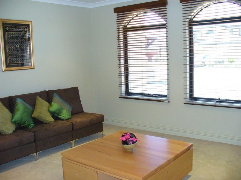 35 Lancely Way, Mirrabooka WA 6061