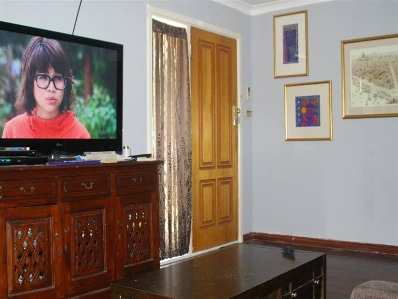 61 Girrawheen Avenue, Girrawheen WA 6064