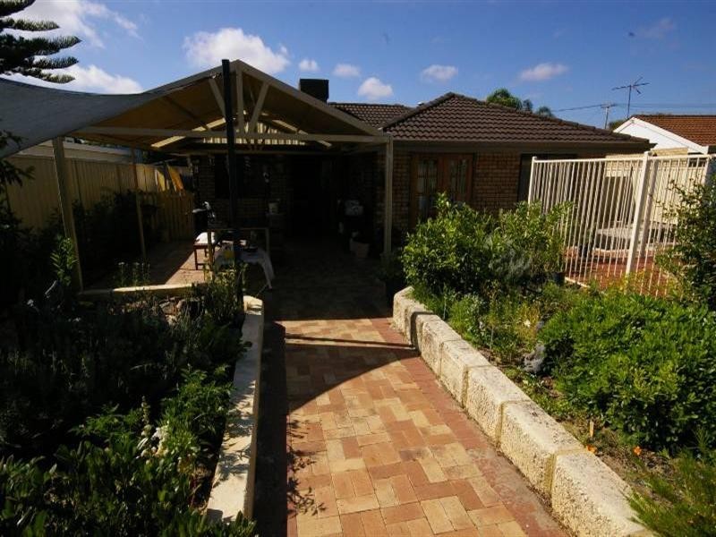 9 Galpini Place, Mirrabooka WA 6061