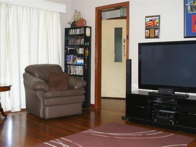 17 Blair Road, Yokine WA 6060