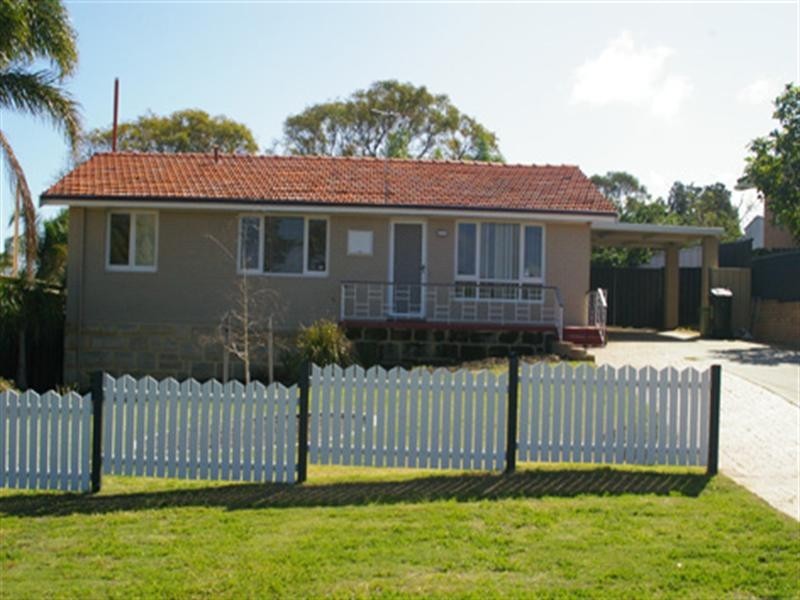 7 Wallington Road, Balga WA 6061