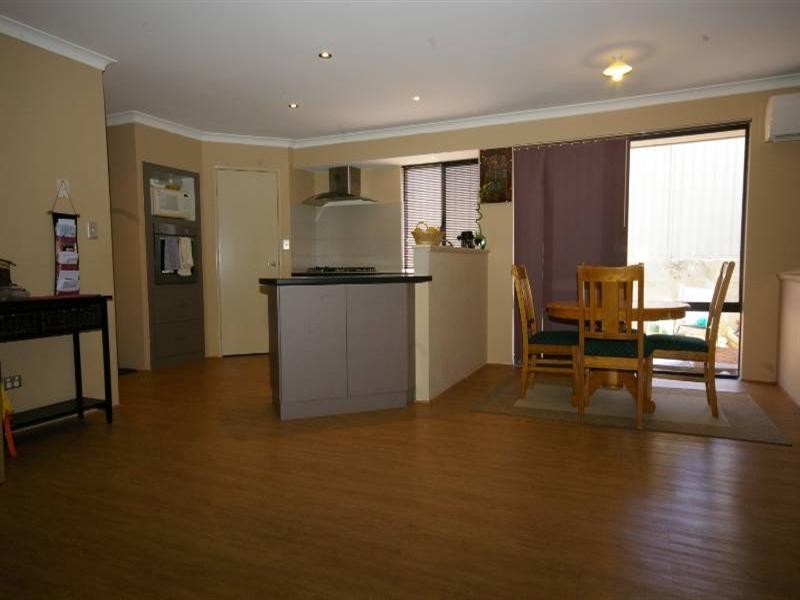 43 Rangeview Road, Landsdale WA 6065