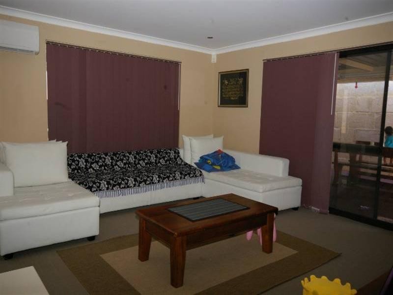 43 Rangeview Road, Landsdale WA 6065