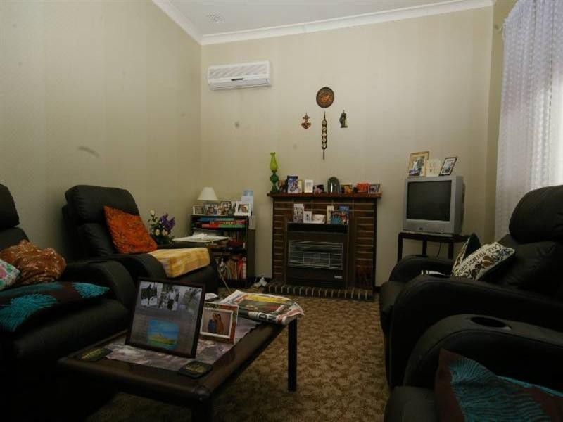 17 Ticehurst Way, Balga WA 6061