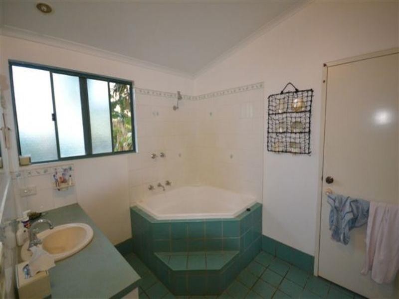 1/1 Whimbrel Street, Djugun WA 6725