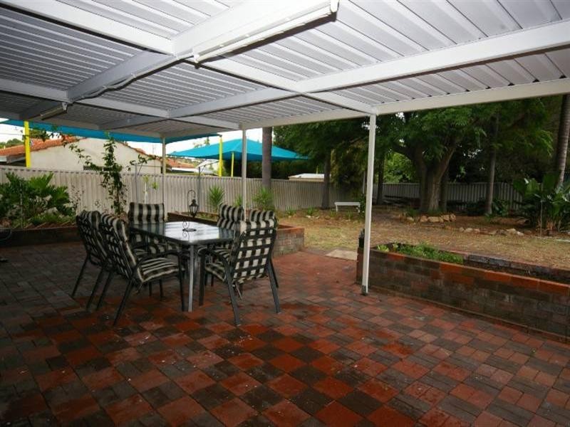 692 Wanneroo Road, Balga WA 6061