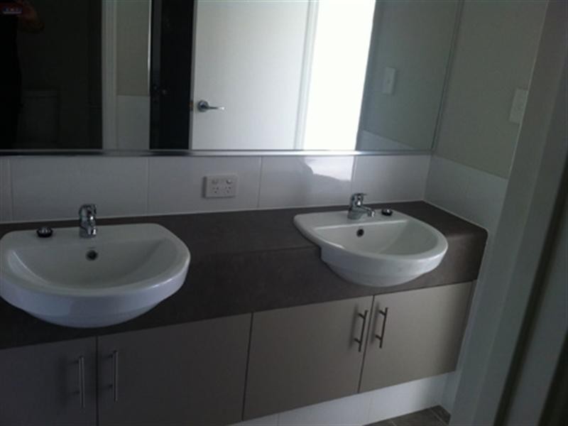 30 Sacramento Parade, Hocking WA 6065