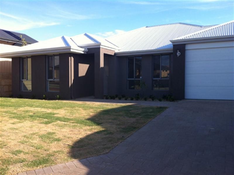 41 Osaka Loop, Hocking WA 6065