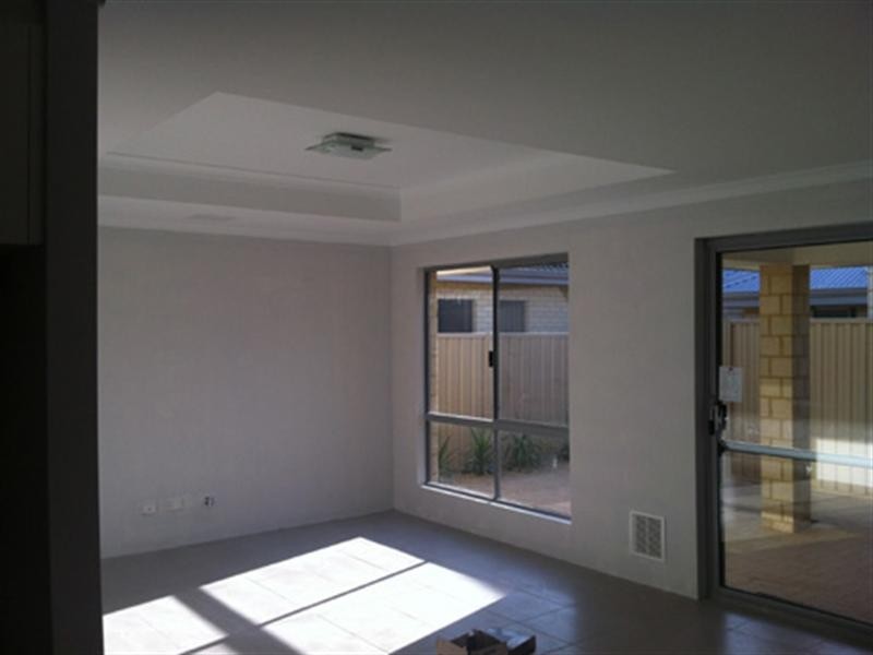 41 Osaka Loop, Hocking WA 6065