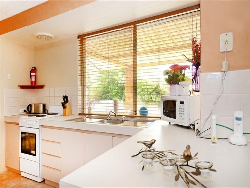 8 Magna Cove, Mirrabooka WA 6061